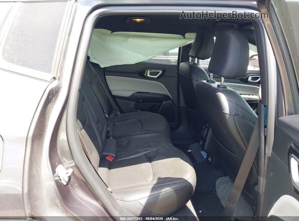3C4NJDCN3RT151741 2024 JEEP COMPASS Gray Widok naklejki z numerem VIN