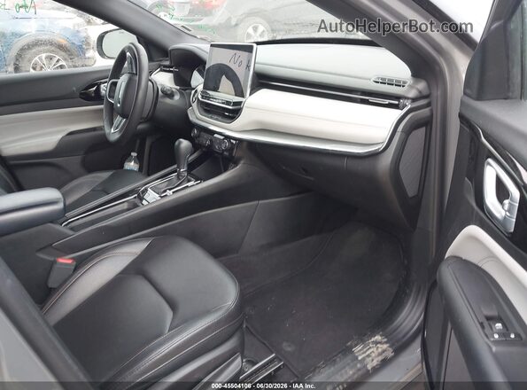3C4NJDCN3RT596030 2024 JEEP COMPASS Gray Widok wnętrza z przodu