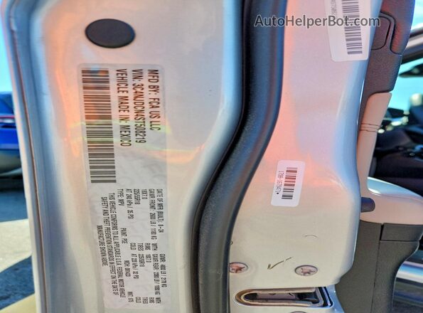 3C4NJDCN4ST508219 2025 JEEP COMPASS Silver Vista de la etiqueta del VIN