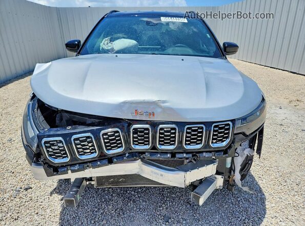 3C4NJDCN4ST605243 2025 JEEP COMPASS Silver Vista frontal