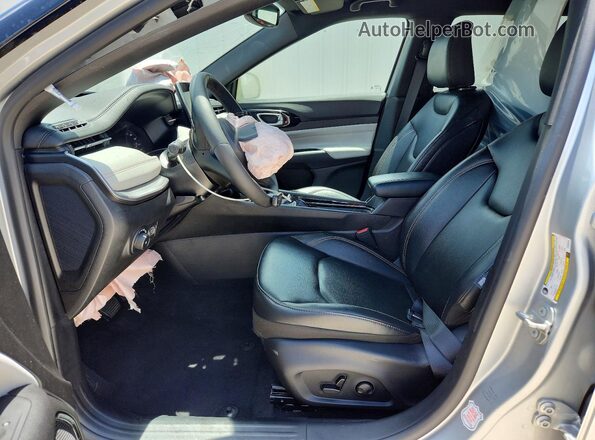 3C4NJDCN4ST605243 2025 JEEP COMPASS Silver Vista interior delantera