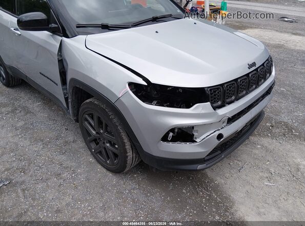 3C4NJDCN4TT258157 2026 JEEP COMPASS Silver Vista frontal