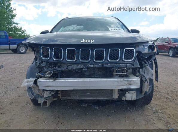 3C4NJDCN5PT522590 2023 JEEP COMPASS Gray Սալոնի հետևի տեսք