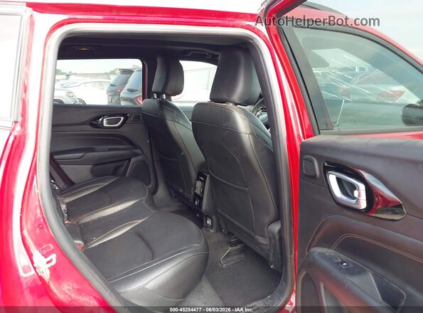 3C4NJDCN5RT597874 2024 JEEP COMPASS Red VIN կոդի պիտակի տեսք