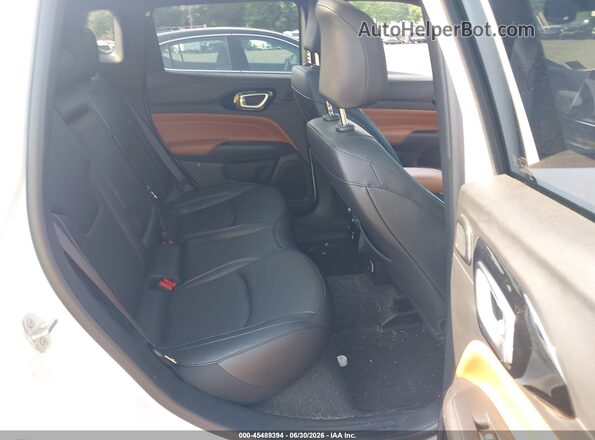 3C4NJDCN5ST531668 2025 JEEP COMPASS White VIN კოდის სტიკერის ხედი