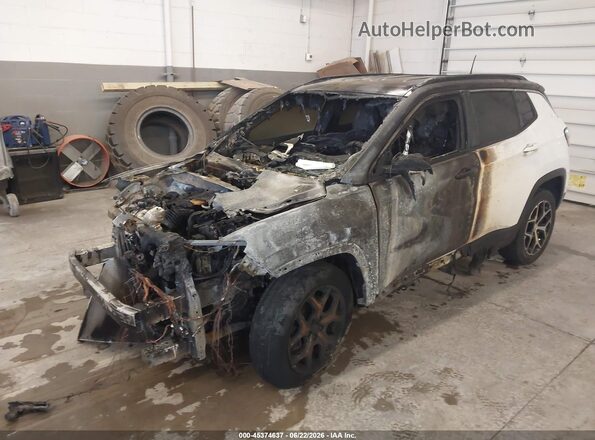 3C4NJDCN6RT155170 2024 JEEP COMPASS White Front left
