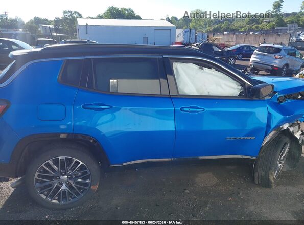 3C4NJDCN7RT590151 2024 JEEP COMPASS Blue Widok wnętrza z tyłu