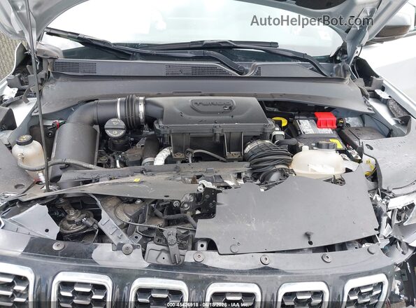 3C4NJDCN7ST526116 2025 JEEP COMPASS Silver უკანა ხედი