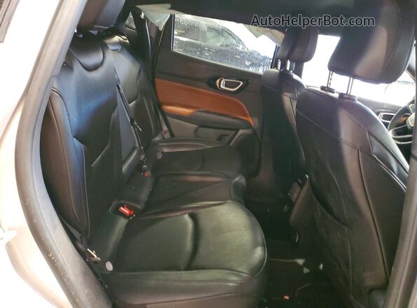 3C4NJDCN7ST533664 2025 JEEP COMPASS Silver 