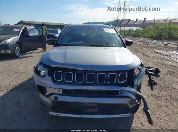 3C4NJDCN8PT565580 2023 JEEP COMPASS Gray Vista del cuadro de instrumentos