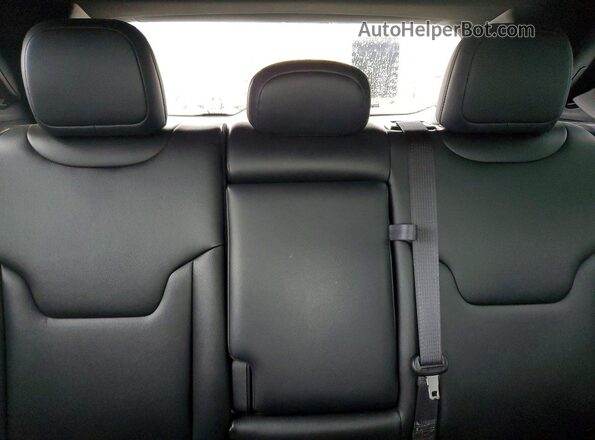 3C4NJDCN8RT106861 2024 JEEP COMPASS Black Հետևի նստատեղերի տեսք