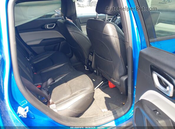3C4NJDCN8RT589655 2024 JEEP COMPASS Blue VIN sticker view