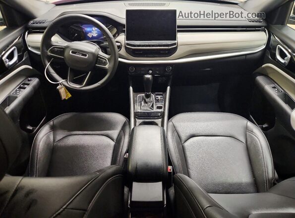 3C4NJDCN8ST521152 2025 JEEP COMPASS Red წინა პანელის ხედი