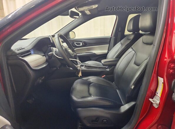 3C4NJDCN8ST521152 2025 JEEP COMPASS Red წინა სალონის ხედი