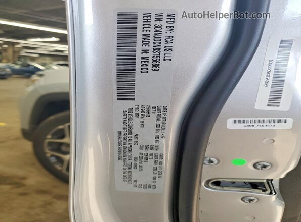 3C4NJDCN8ST556869 2025 JEEP COMPASS Silver 