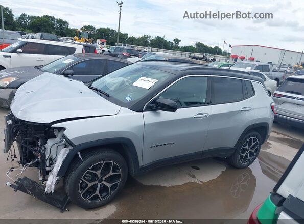 3C4NJDCN8ST561182 2025 JEEP COMPASS Silver 