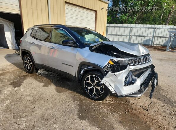 3C4NJDCN8ST564812 2025 JEEP COMPASS Silver 