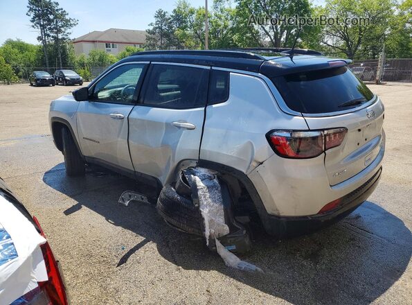 3C4NJDCN8ST581402 2025 JEEP COMPASS Silver Задня ліва чверть