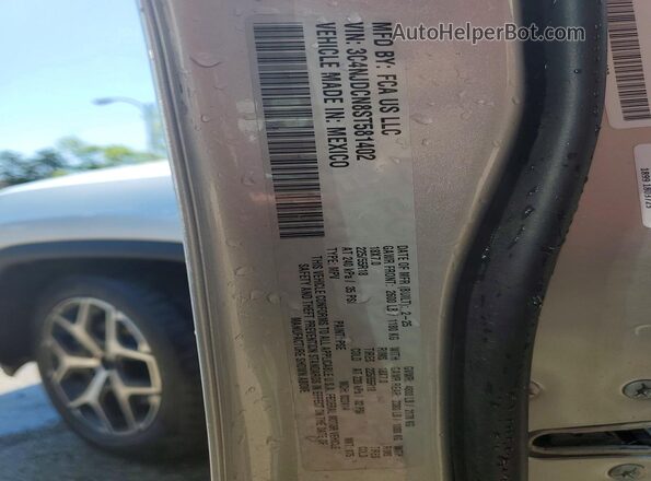 3C4NJDCN8ST581402 2025 JEEP COMPASS Silver Вид підкапотного простору