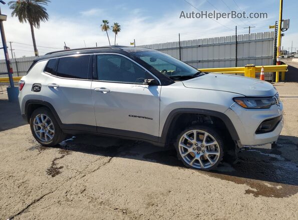 3C4NJDCN9ST505042 2025 JEEP COMPASS Серебряный 