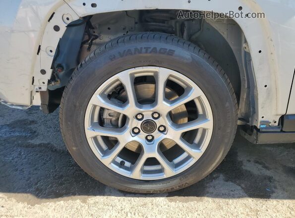 3C4NJDCN9ST505042 2025 JEEP COMPASS Серебряный 