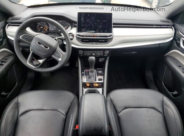 3C4NJDCN9ST621325 2025 JEEP COMPASS White Widok deski rozdzielczej