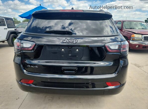 3C4NJDCNXPT529275 2023 JEEP COMPASS Black Вид ззаду