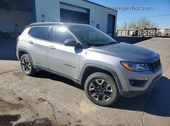 3C4NJDDB0HT633554 2017 JEEP COMPASS Gray Delantero derecho