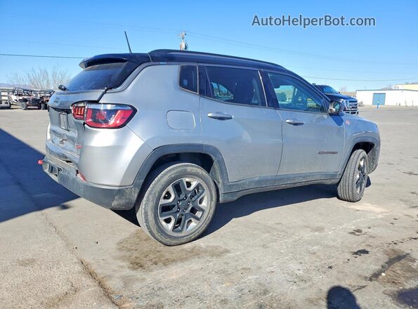 3C4NJDDB0HT633554 2017 JEEP COMPASS Gray Trasero derecho