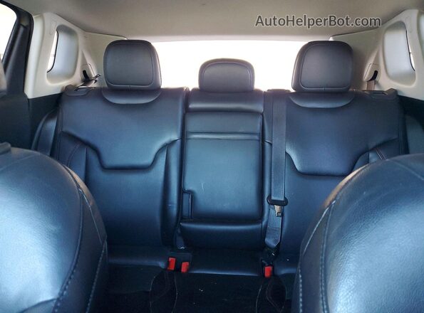 3C4NJDDB0HT633554 2017 JEEP COMPASS Gray Vista de los asientos traseros