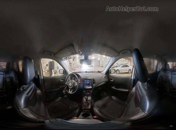 3C4NJDDB0KT668960 2019 JEEP COMPASS Gray Панорамний вид салону 360°