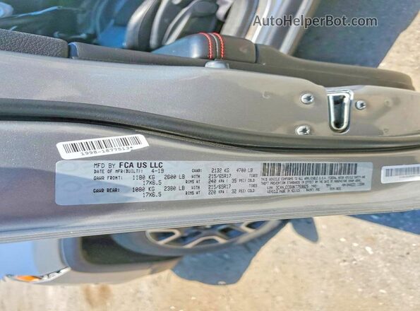 3C4NJDDB0KT759825 2019 JEEP COMPASS Silver Вид наклейки з VIN-кодом