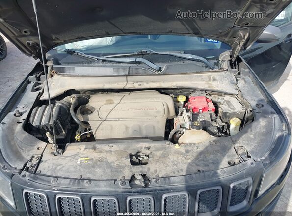 3C4NJDDB0LT159615 2020 JEEP COMPASS Черный Вид сзади