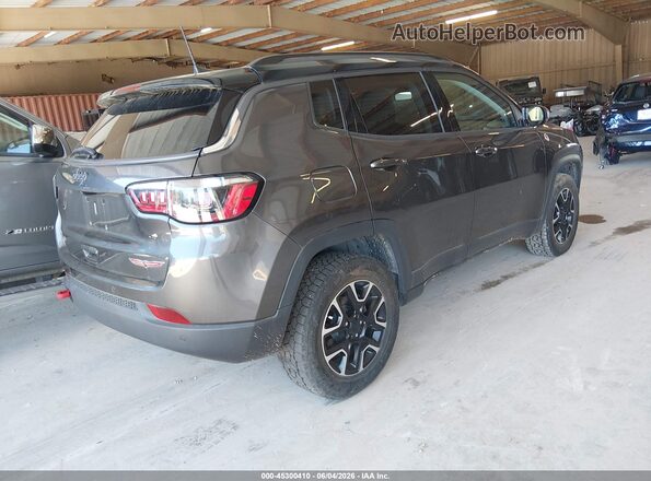 3C4NJDDB0LT254725 2020 JEEP COMPASS Серый Задняя правая четверть