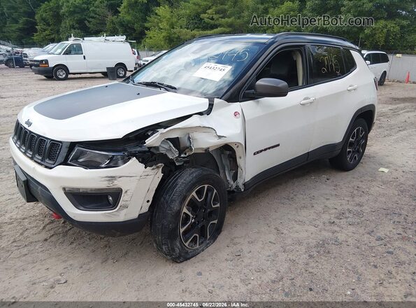 3C4NJDDB0MT512145 2021 JEEP COMPASS White წინა მარცხენა ხედი სამი მეოთხედიდან