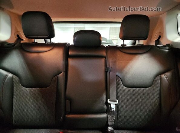 3C4NJDDB0MT553407 2021 JEEP COMPASS Gray Вид задніх сидінь