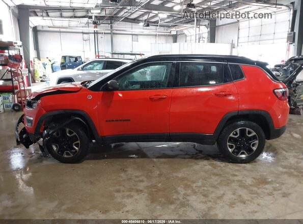 3C4NJDDB1HT624507 2017 JEEP NEW COMPASS Orange Widok wnętrza 360 stopni