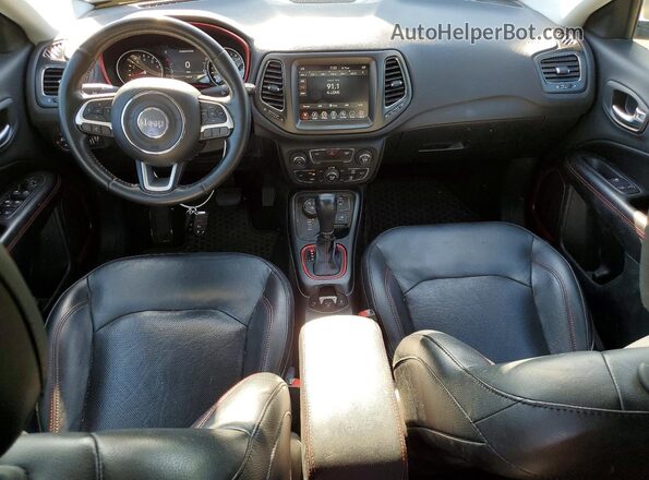 3C4NJDDB2JT234697 2018 JEEP COMPASS Blue წინა პანელის ხედი