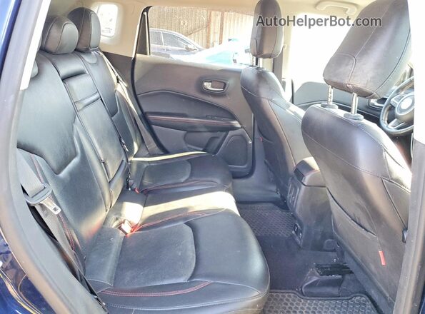 3C4NJDDB2JT234697 2018 JEEP COMPASS Blue უკანა სავარძლების ხედი
