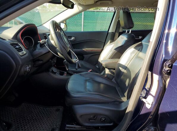 3C4NJDDB2JT234697 2018 JEEP COMPASS Blue წინა სალონის ხედი