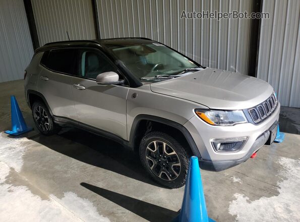 3C4NJDDB2KT712909 2019 JEEP COMPASS Silver 
