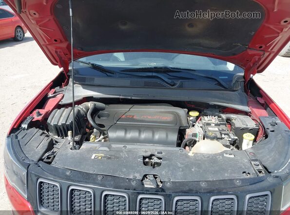 3C4NJDDB2LT238879 2020 JEEP COMPASS Красный Вид сзади