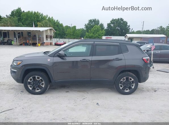 3C4NJDDB3JT281236 2018 JEEP COMPASS Gray Widok wnętrza 360 stopni