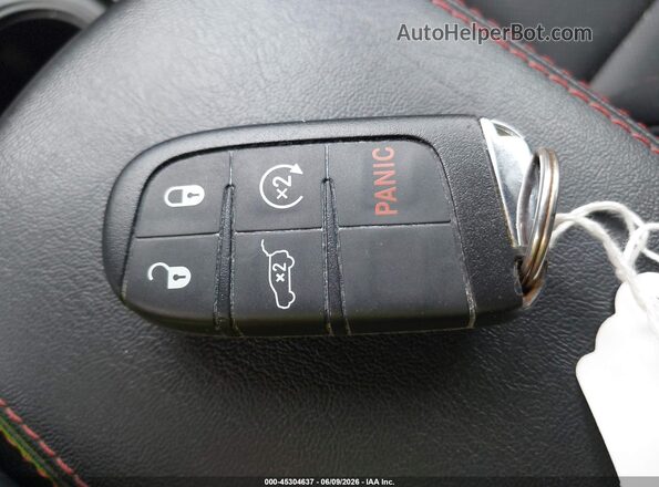3C4NJDDB3JT281236 2018 JEEP COMPASS Gray Widok deski rozdzielczej