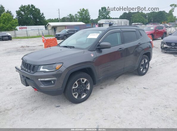 3C4NJDDB3JT281236 2018 JEEP COMPASS Gray Przód lewy