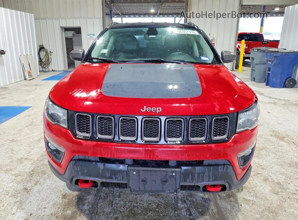 3C4NJDDB3KT670959 2019 JEEP COMPASS Red Front view