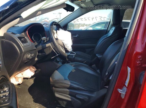 3C4NJDDB3LT195721 2020 JEEP COMPASS Красный Вид салона спереди