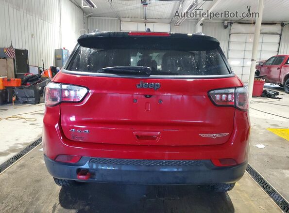 3C4NJDDB3LT195721 2020 JEEP COMPASS Красный Вид сзади