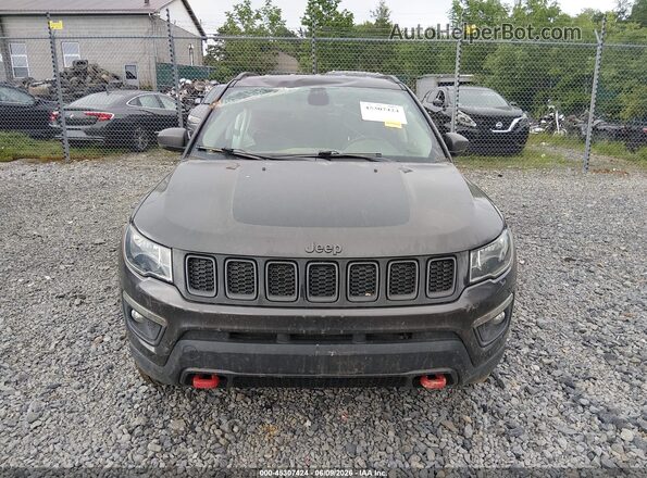 3C4NJDDB3LT223985 2020 JEEP COMPASS Pewter Вид задньої частини салону