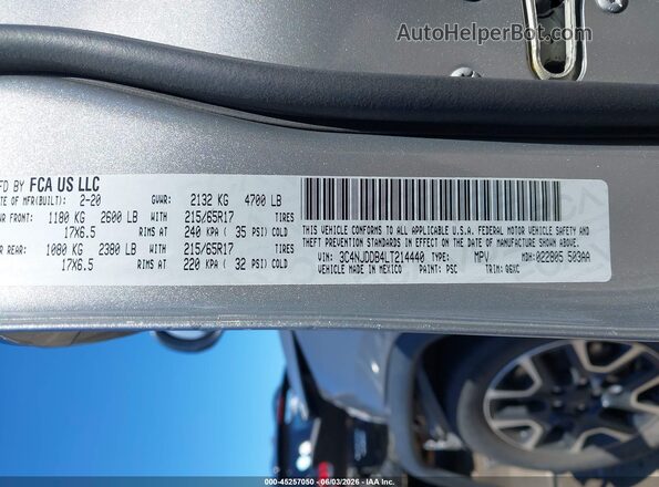 3C4NJDDB4LT214440 2020 JEEP COMPASS Silver ძრავის განყოფილების ხედი